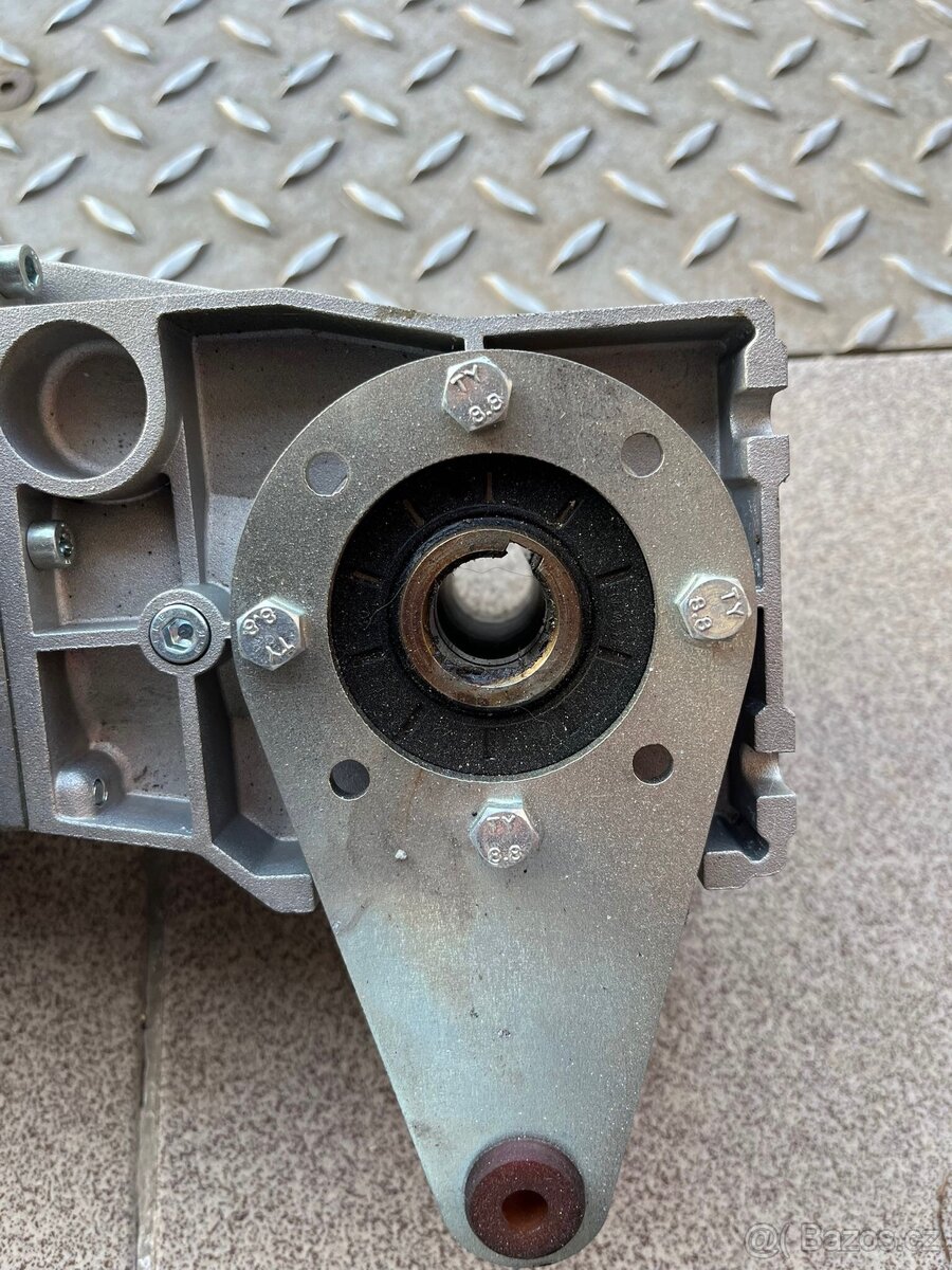 Elektromotor Lenze - 2