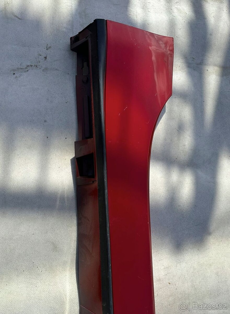 Mazda MX5 ND, pravý kryt prahu - 2