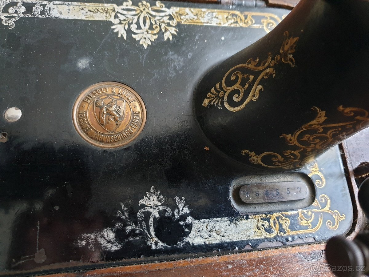 Šlapací šicí stroj Wettina Familiae 1888 - 2