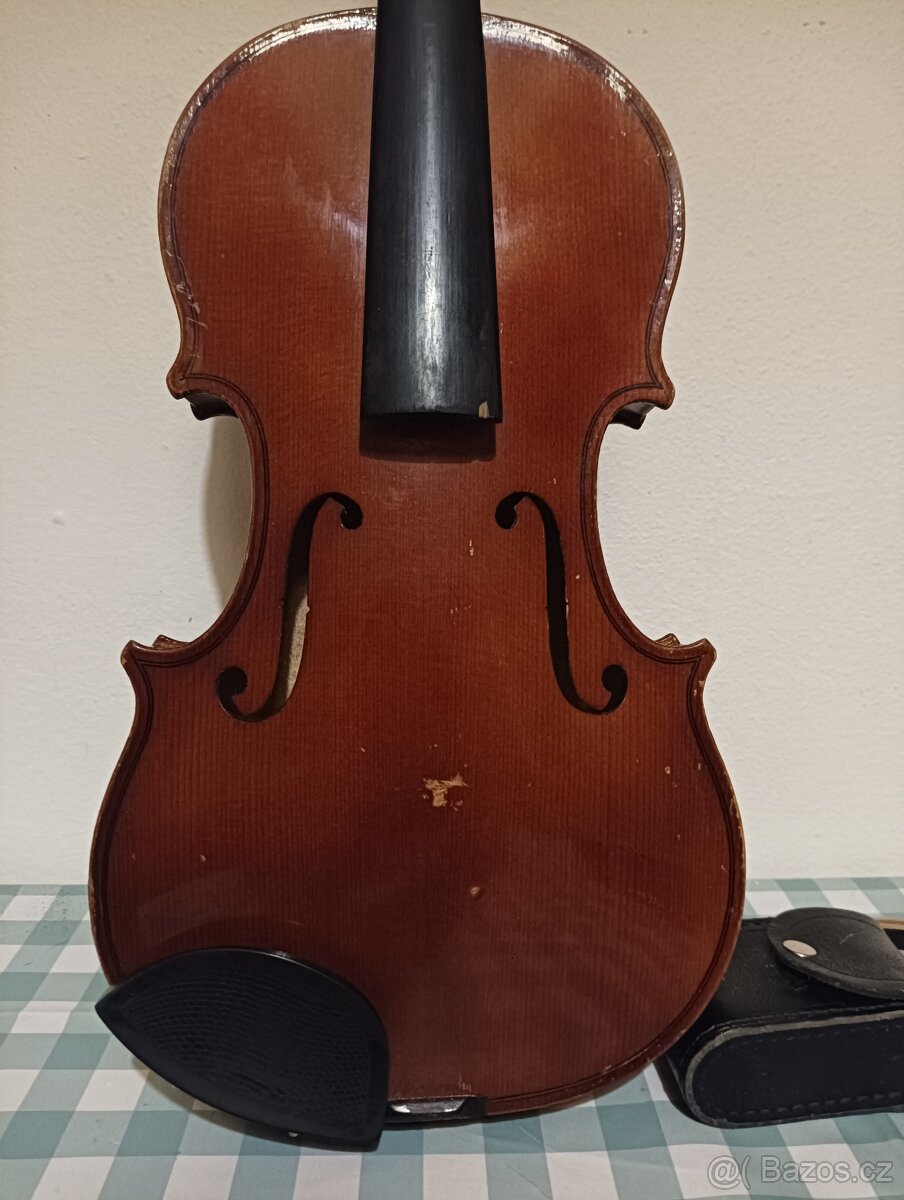 Staré housle - 2