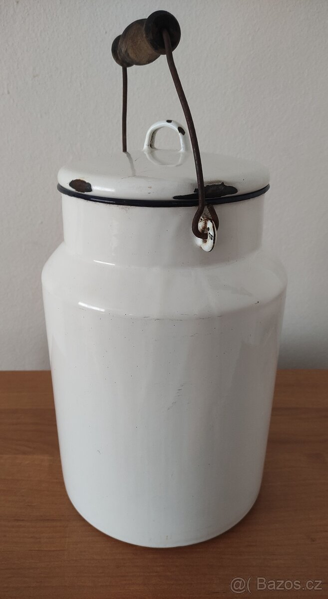 Smaltovaná bandaska. - 2