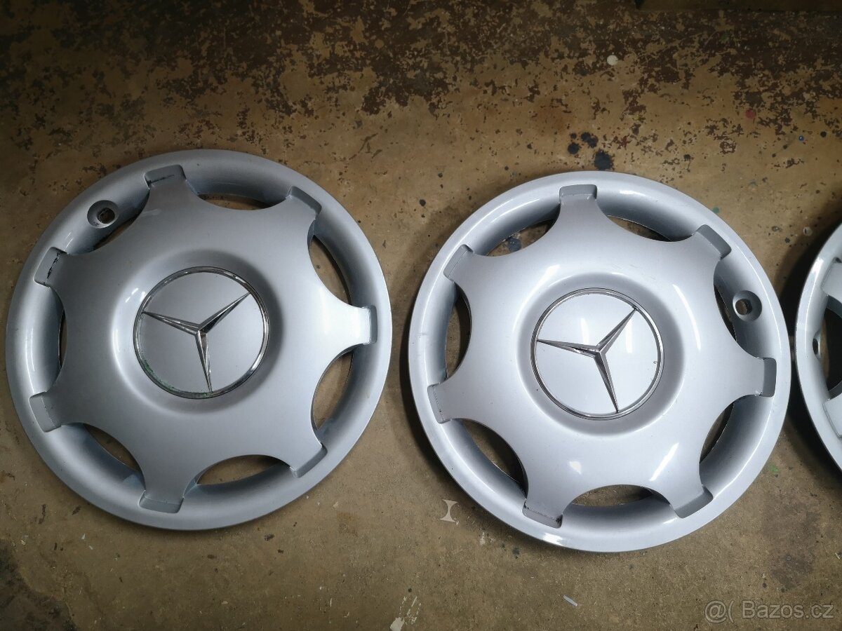 Poklice Mercedes-benz 15" - 2