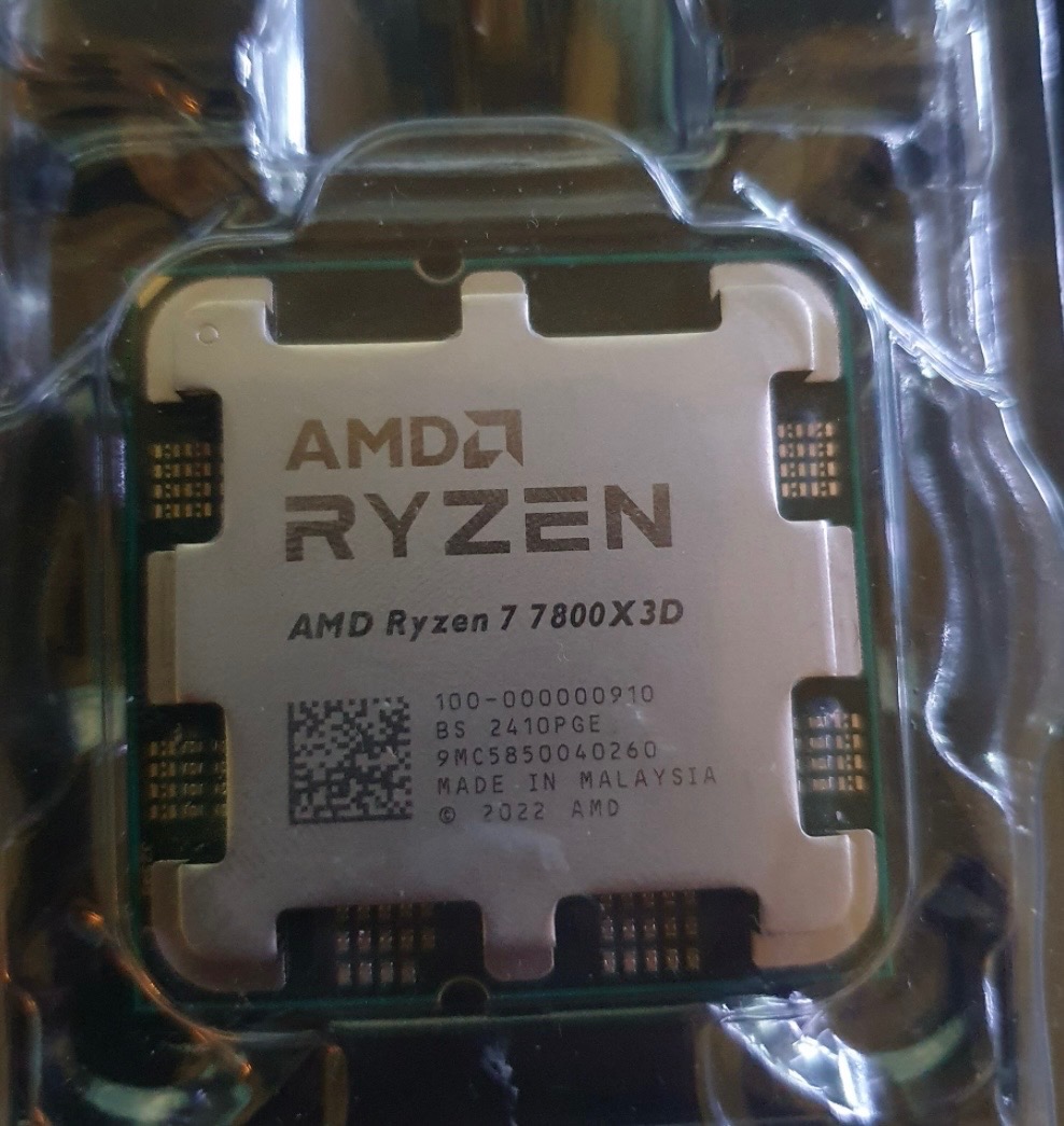 Prodám procesor AMD RYZEN 7 7800x3D - 2