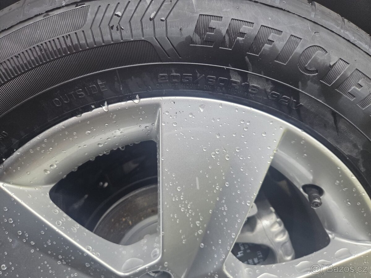 Sada nových letních pneu 205/60R16 - 2