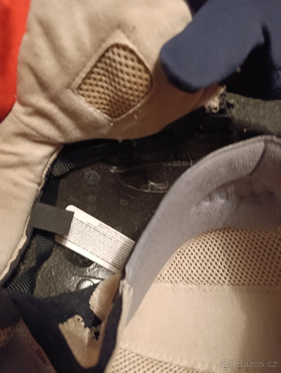 Helma přilba na snowboard lyže - 2