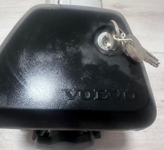 Originální střešní nosiče Volvo V90 - 2