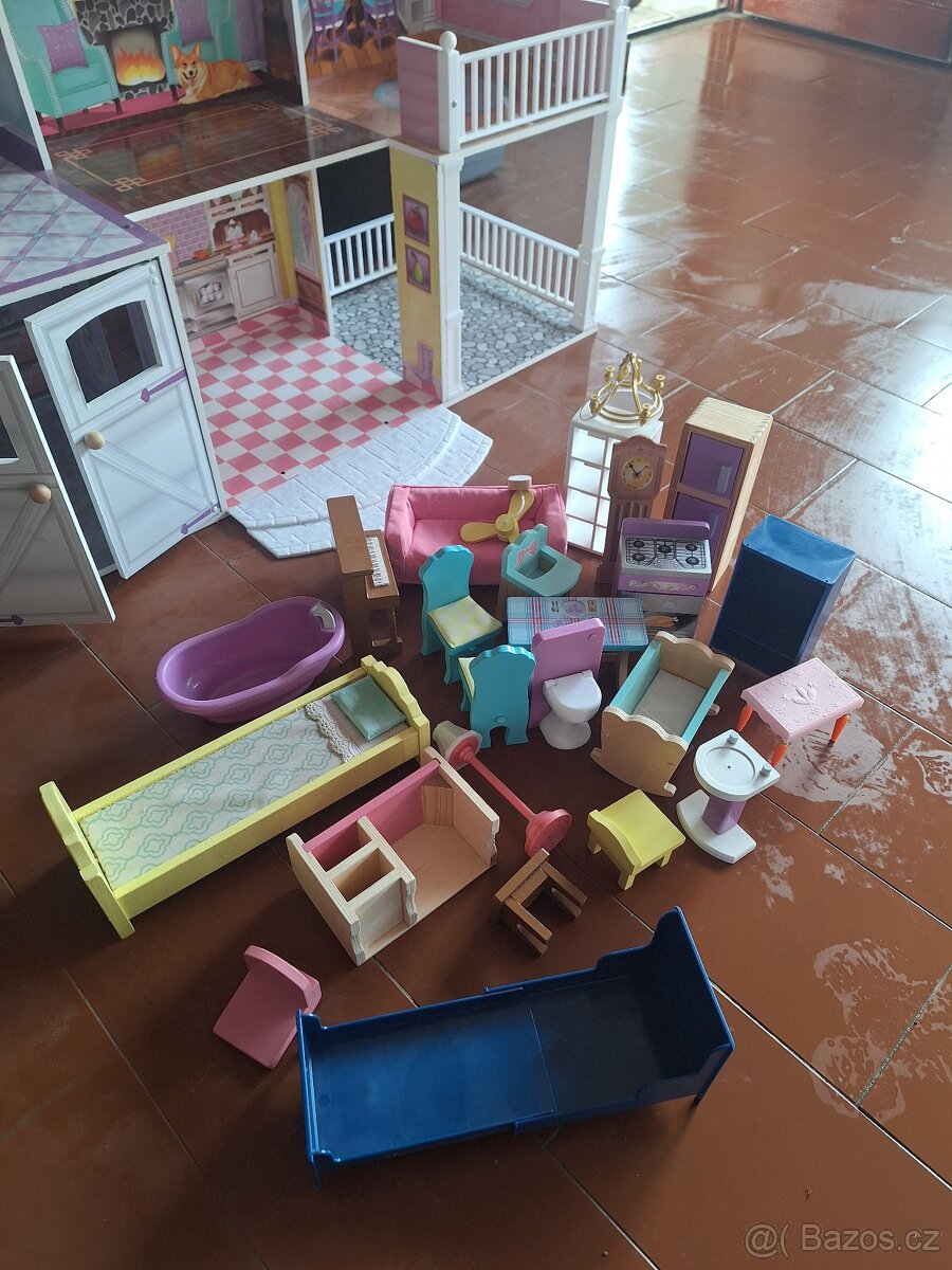 Domeček pro panenky - 2