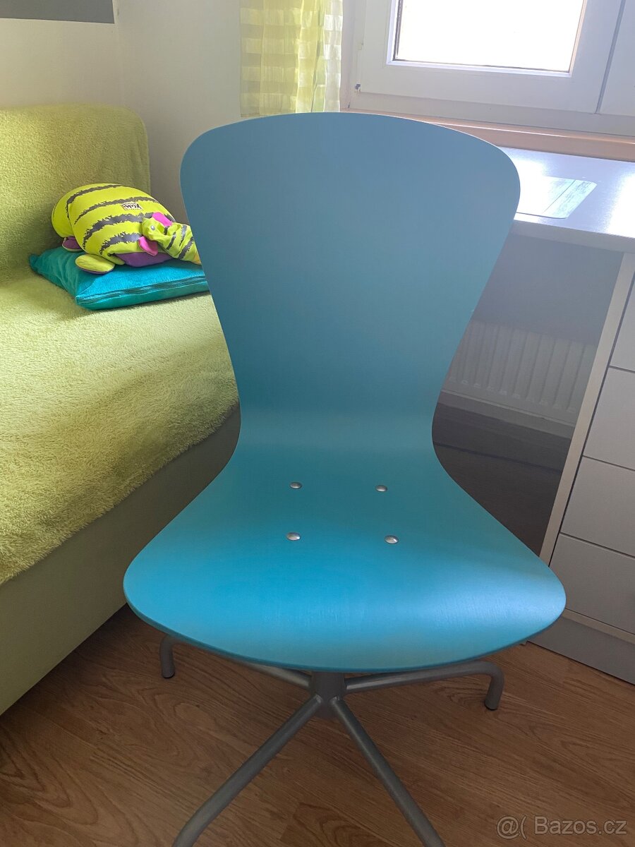 Otočná židle - 2