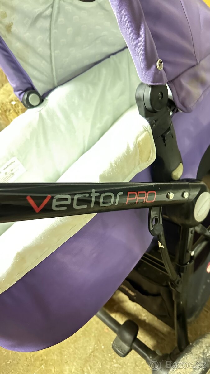 Kočárek Vector pro včetně golfu - 2