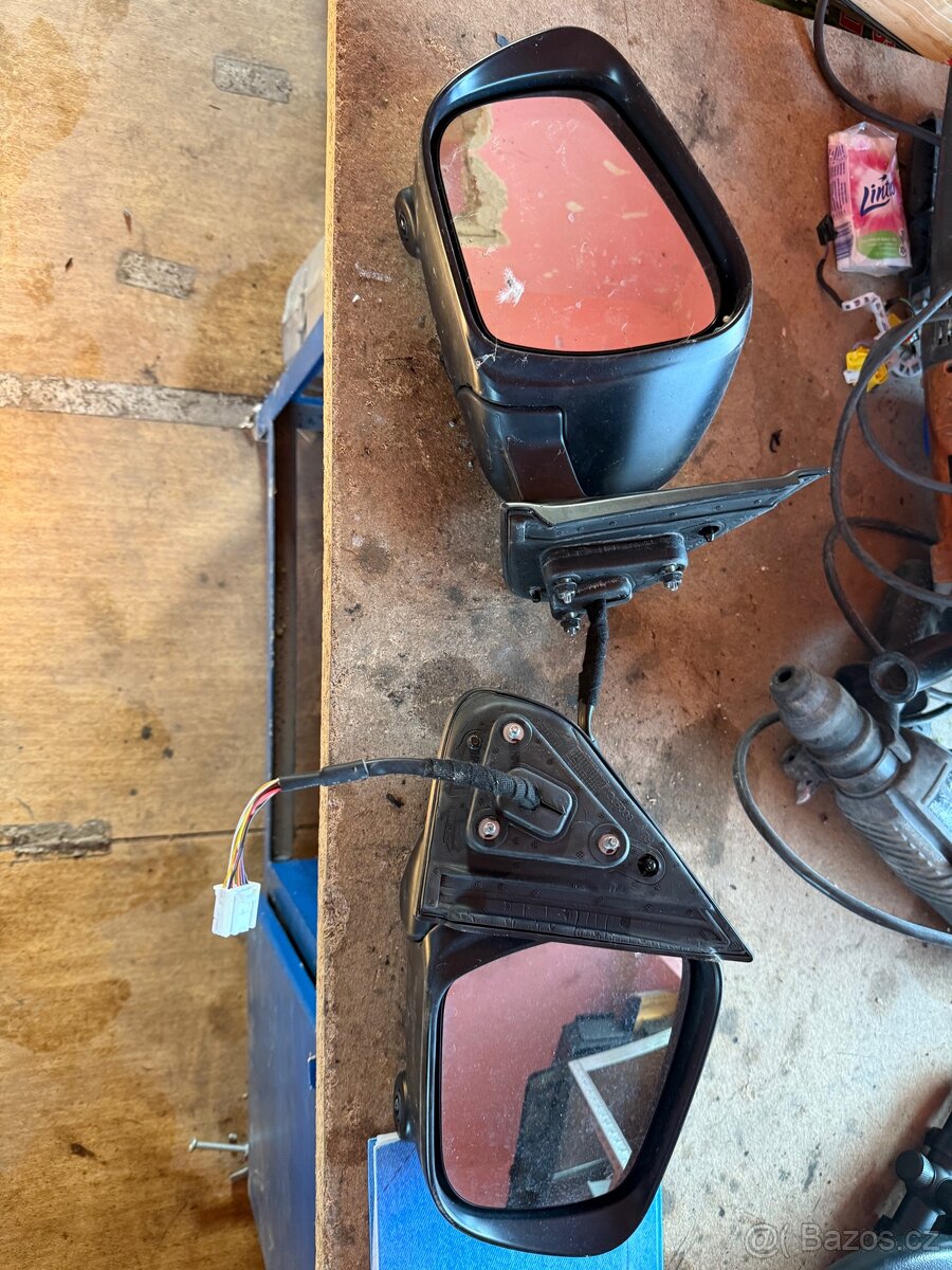 Zpětné zrcátko Alaskan Navara - 2