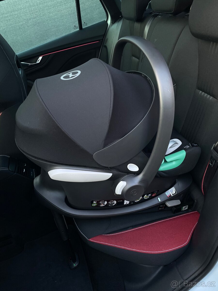Autosedačka Aton B2 i-Size se základnou - 2