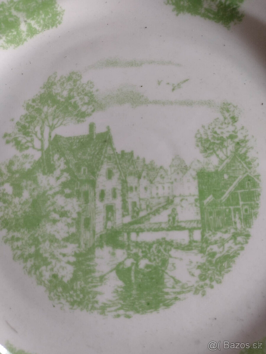 Krásný velký dekorovaný talíř - 2