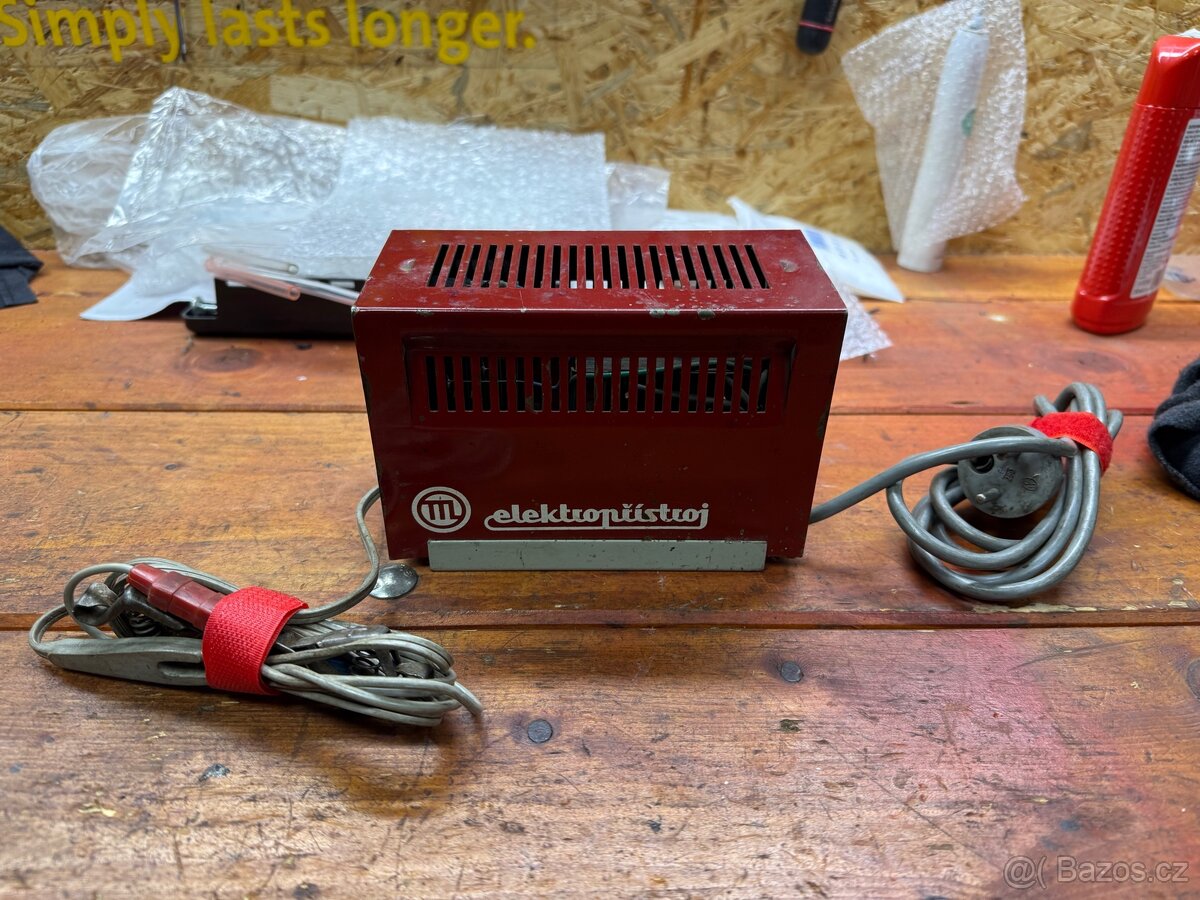 Nabíječka autobaterií 6/12V NB13A - 2