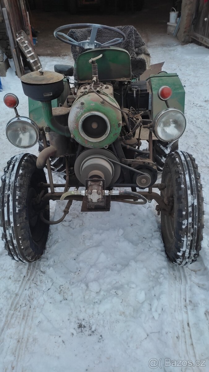 Malotraktor domácí výroby - 2