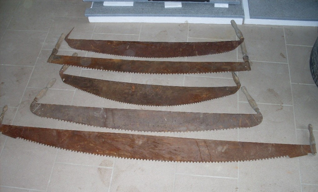 Dvouruční pila - 2