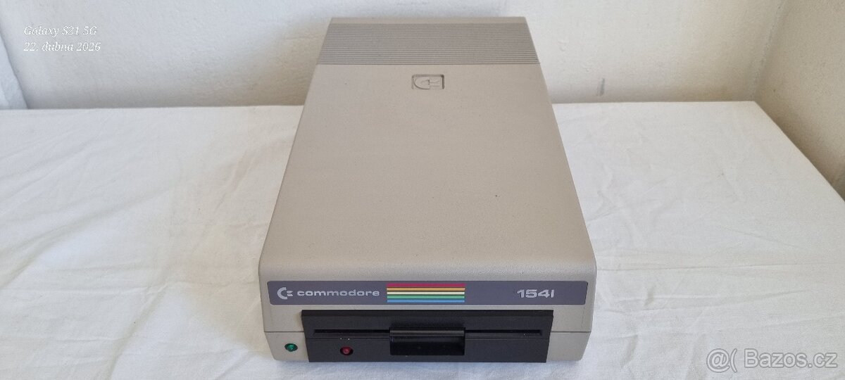 COMMODORE 1541 - DISKETOVÁ MECHANIKA - 2