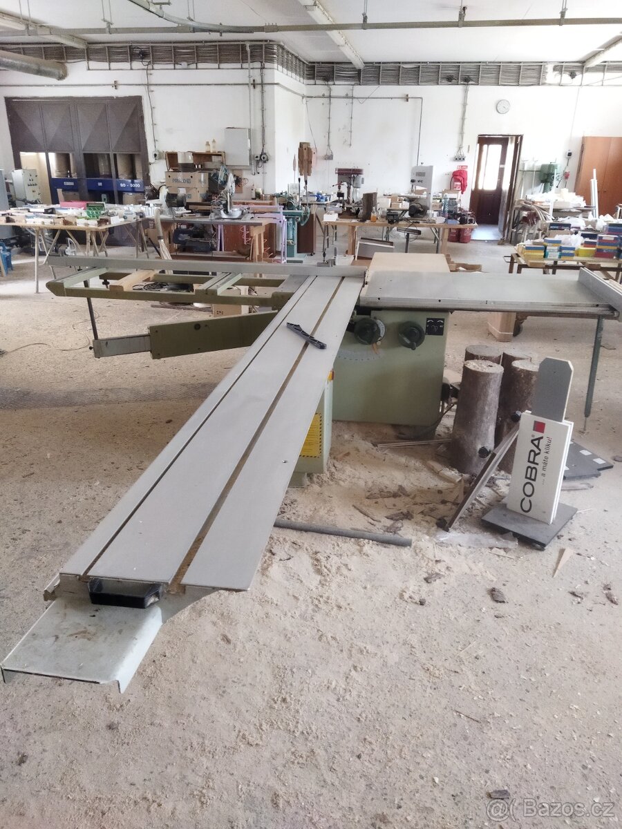Formátovací pila SCM SI 320 - 2
