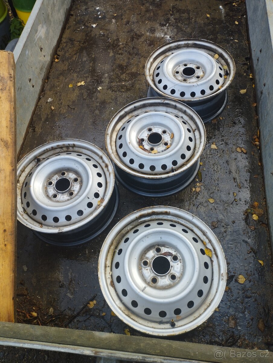 Plechové disky R16 5x114,3 - 2