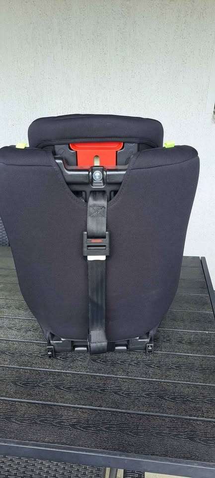 Dětská autosedačka od 76 cm do 150 cm. Nová - 2