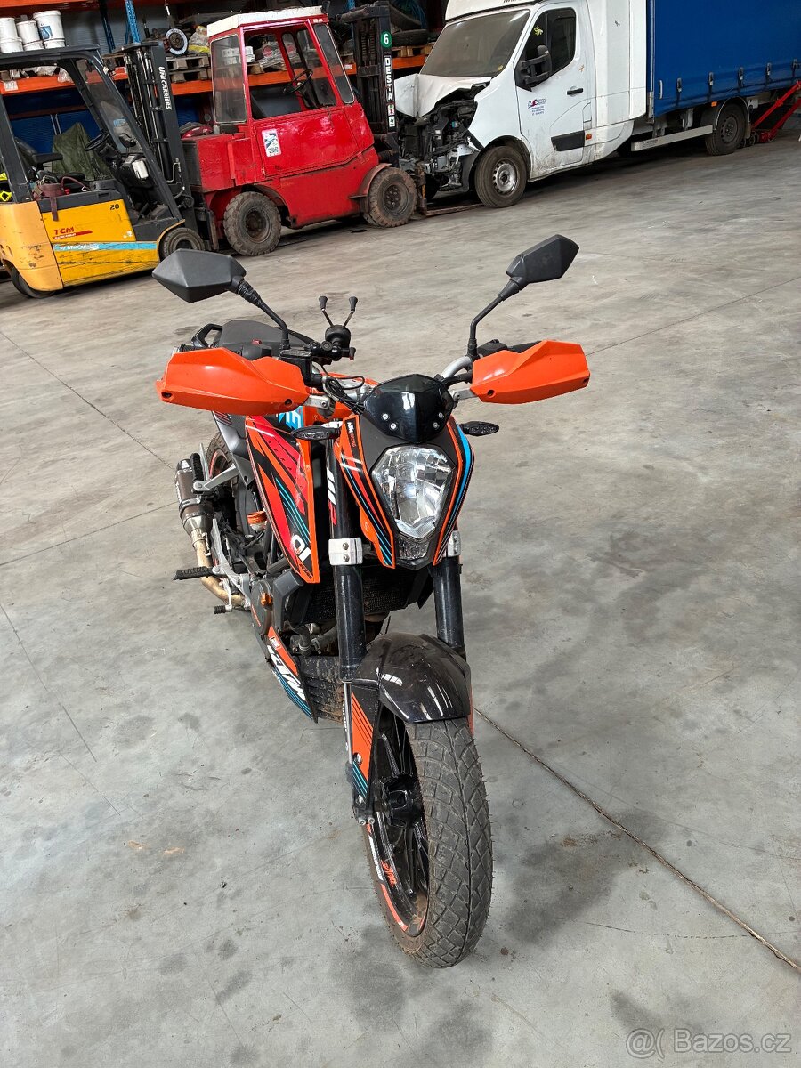 Ktm 125 duke - 2