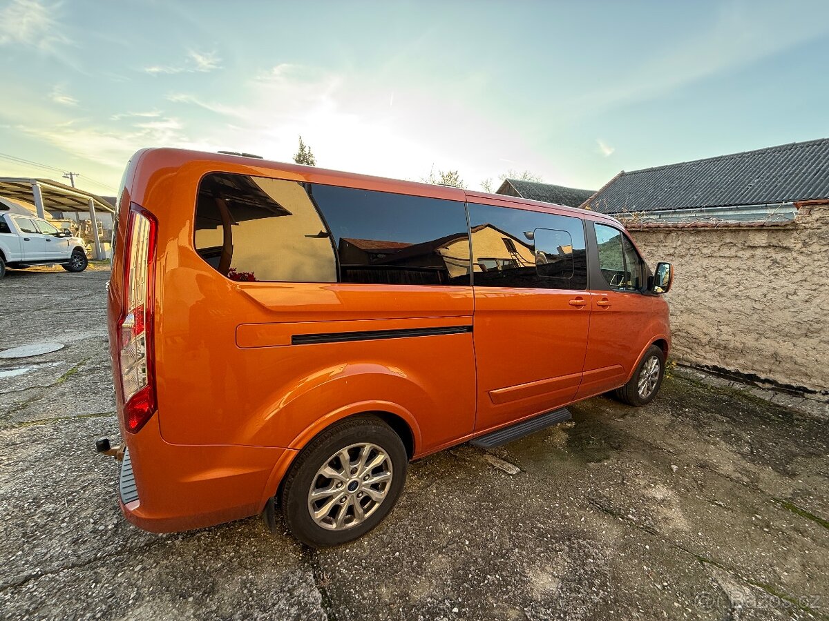 Ford tourneo Custom 8 míst, L2, 125KW, Oranžová, titanium - 2