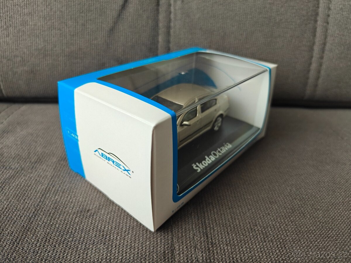 Škoda Octavia II 2004 Abrex 1:43 - 2