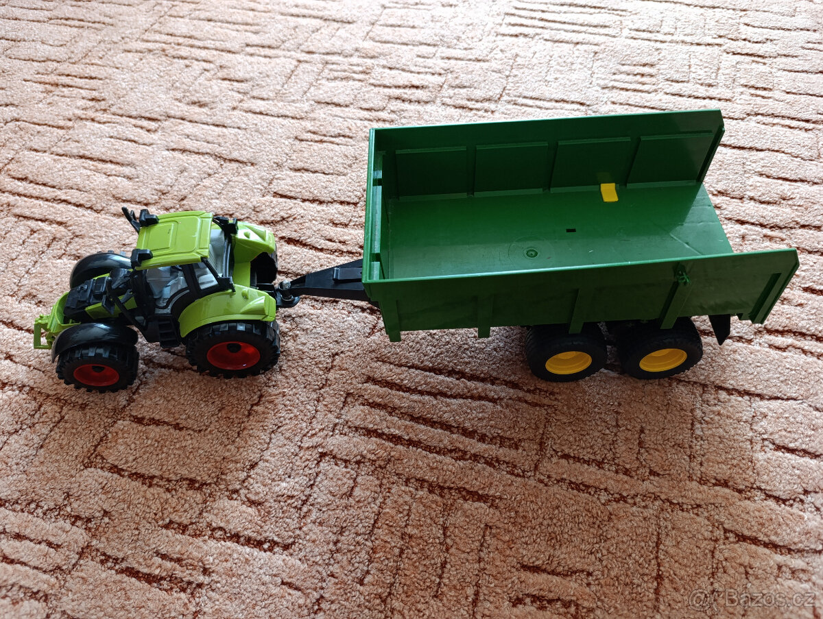 hasiči, přilby, kytara, mlýnek - 2