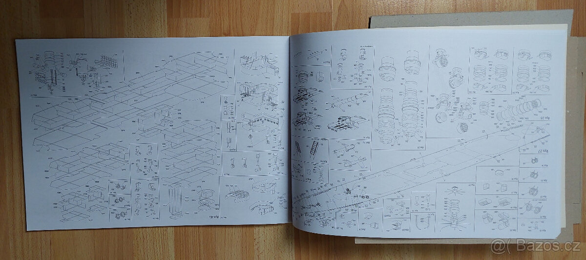 Papírová stavebnice GPM Admirál Hipper - 2