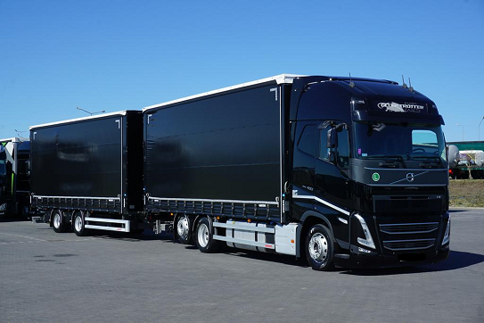 Volvo FH460 6x2 - velkoobjemová souprava průjezdná - 2