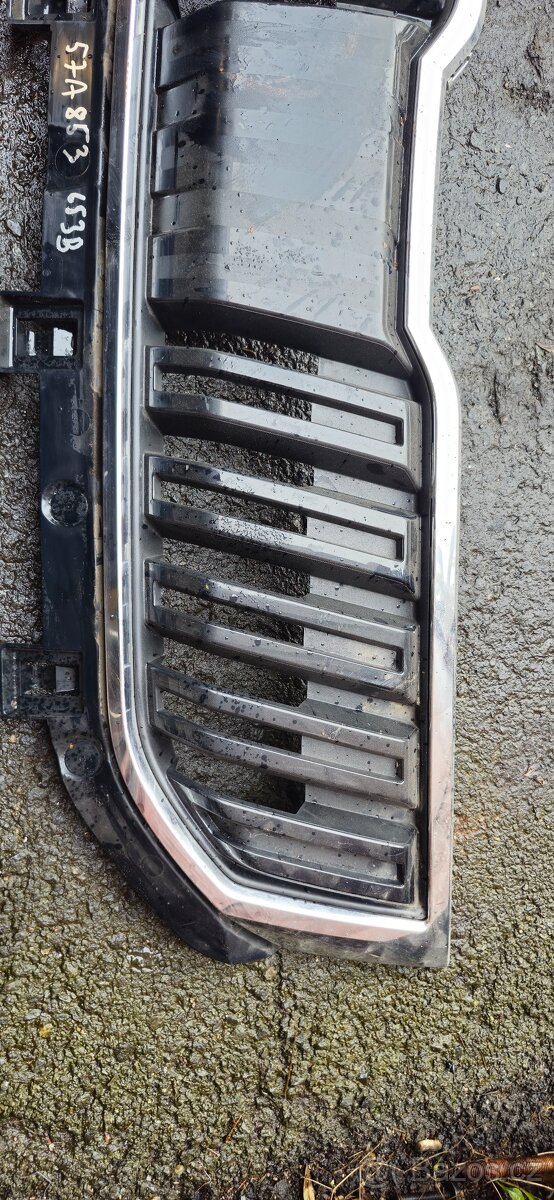 Maska skoda karoq 57A853653B mrizka narazniku - 2