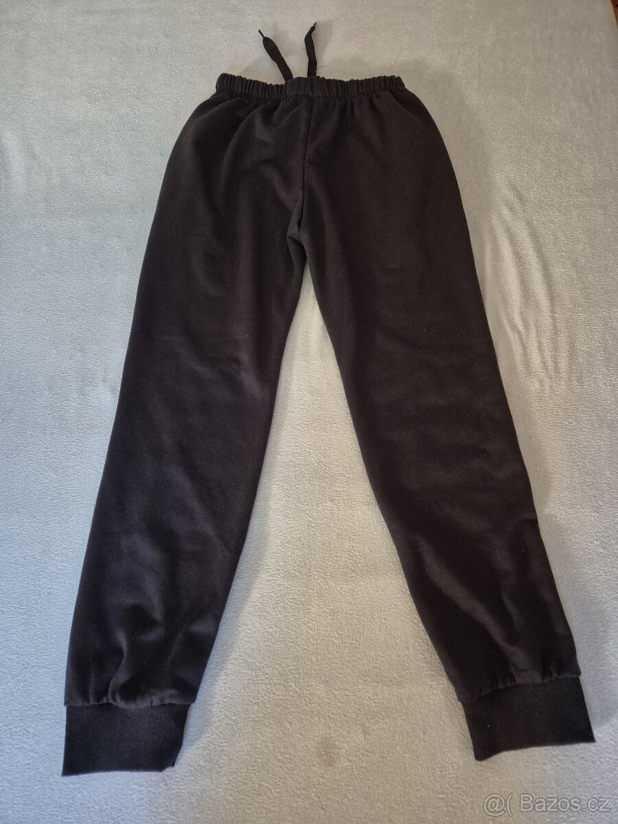 Tepláky vel. 146 - 2