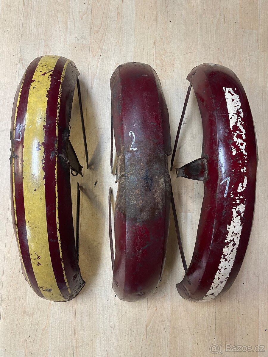 Predný blatník Jawa 250 350 Panelka - 2