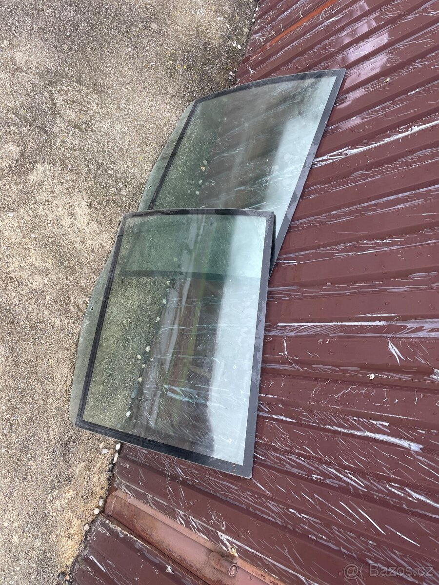 Dvojitá skla e39-boční zadní - 2