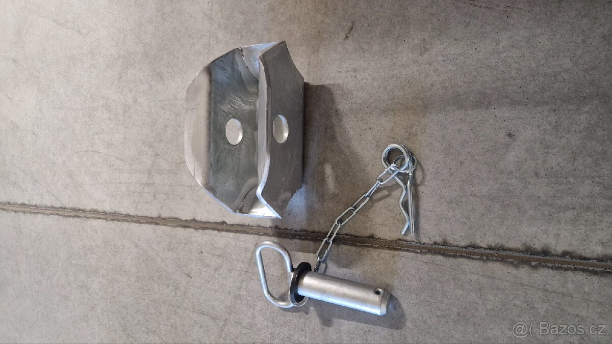 Závěs s čepem - 2