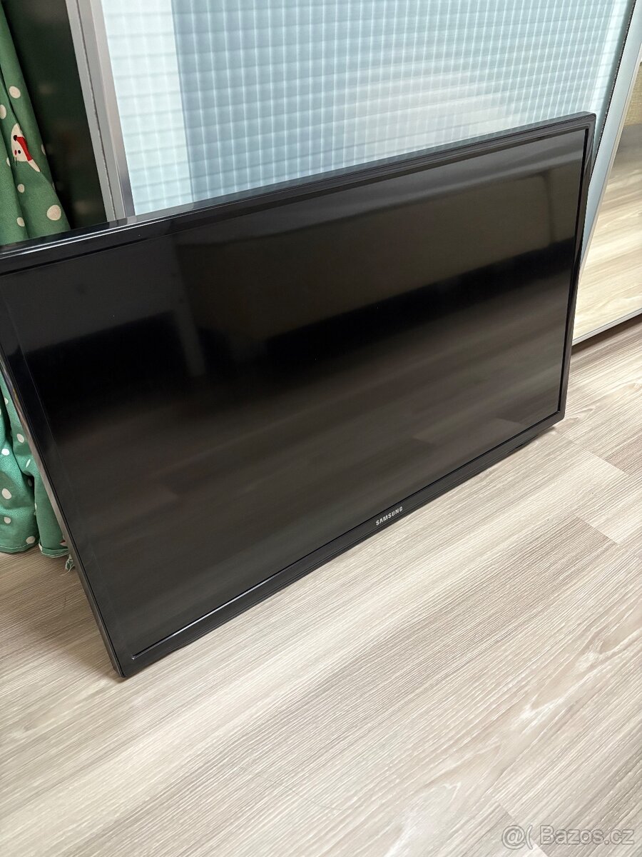 TV Samsung - 2