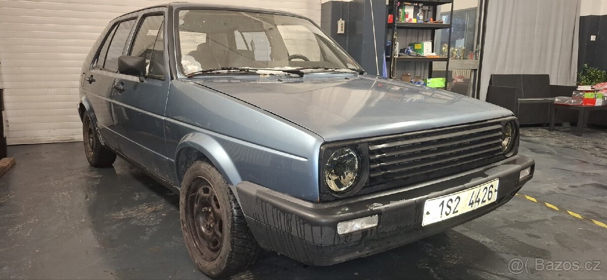 Volkswagen Golf 2 - 2