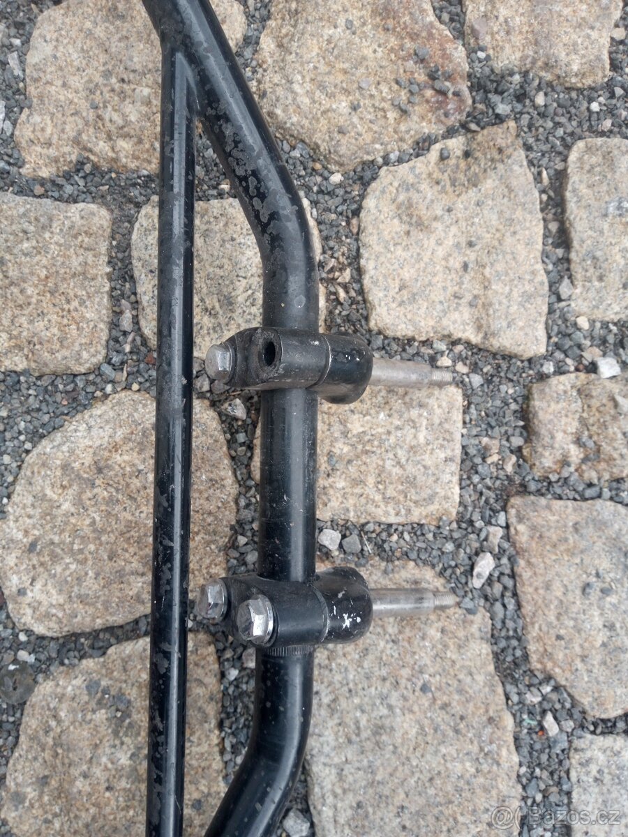 Dominátor stojan řiditka - 2