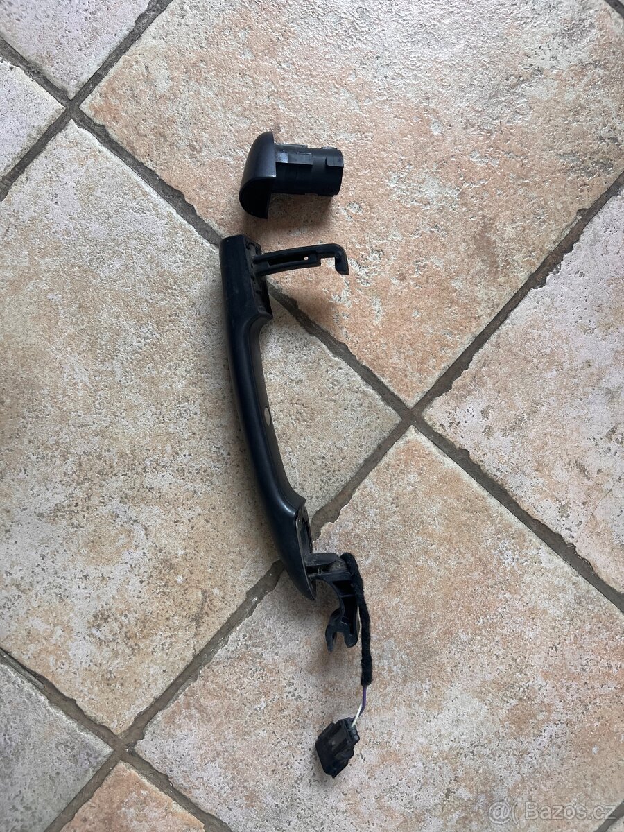 Klika dveří Renault megane 3 - 2