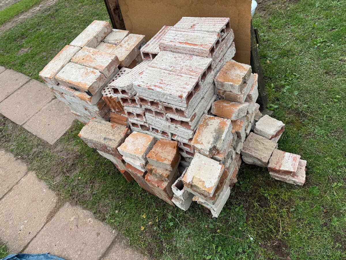 Cihly za odvoz - 2