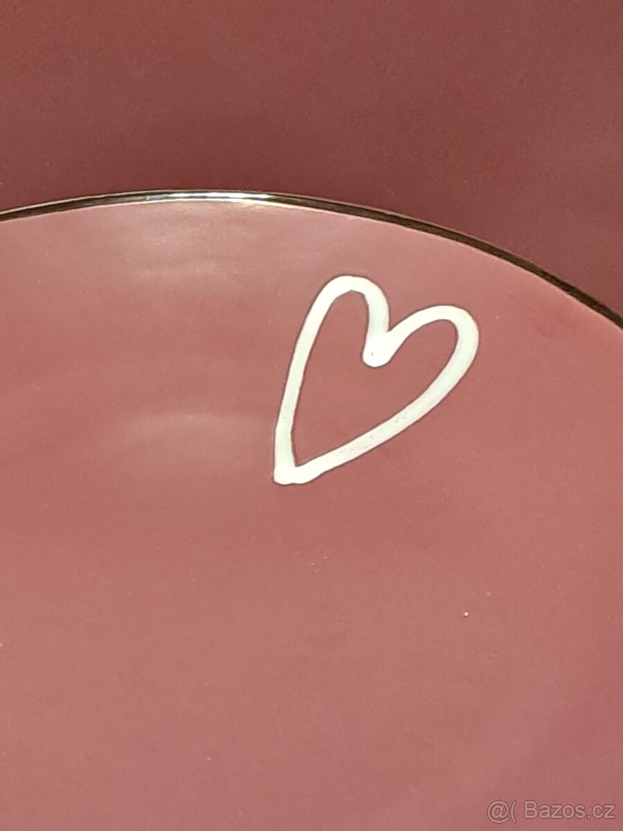 Hrníčky,talířky se srdíčkem ❤️ - 2