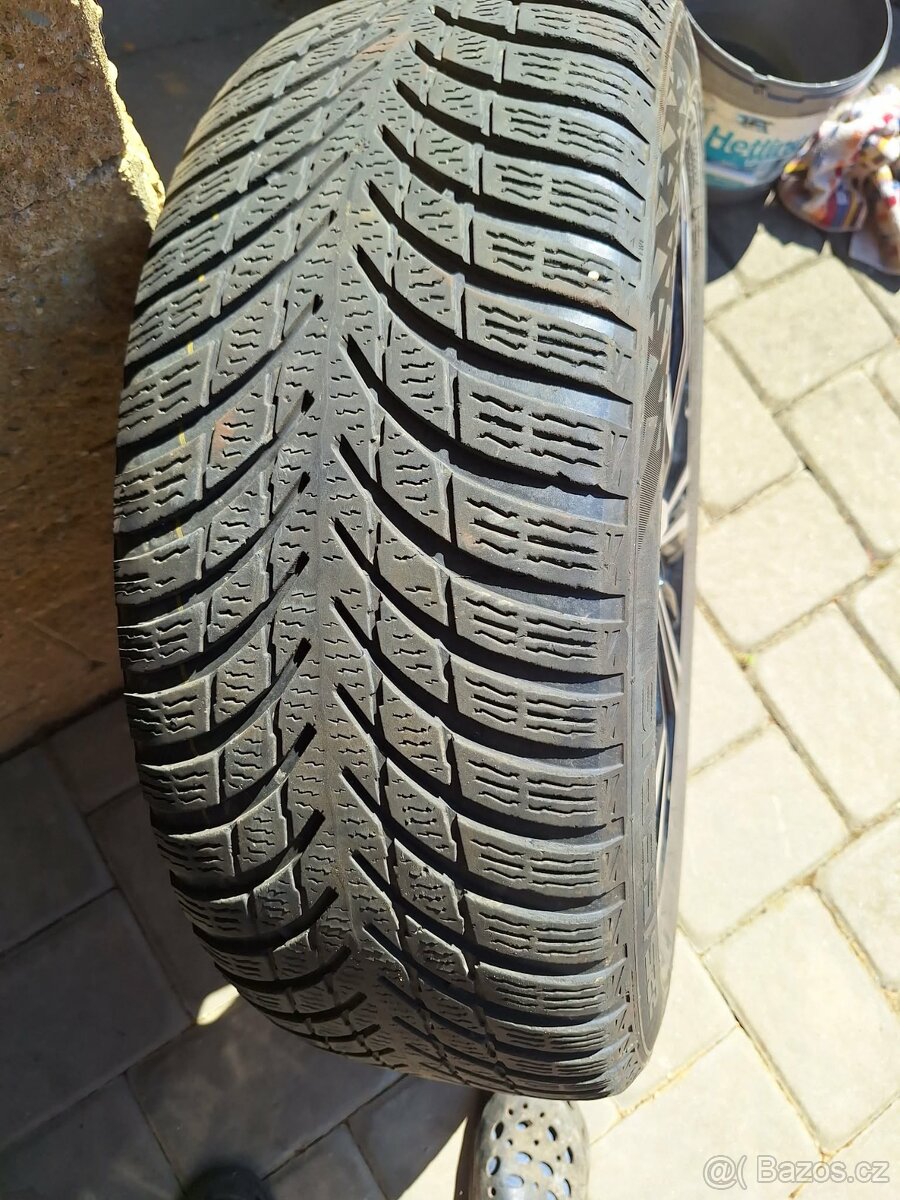225/55 R19 - 2