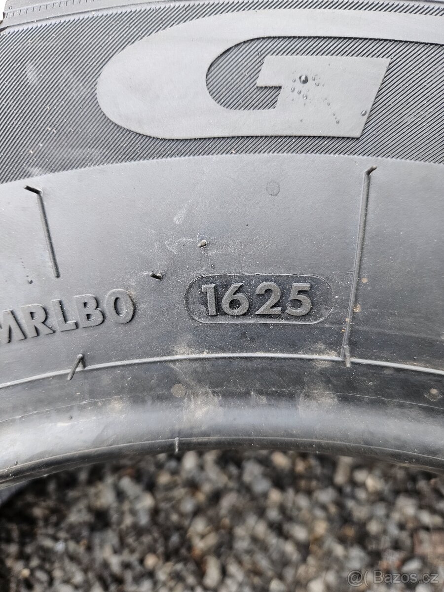 195/70/R15C - 2