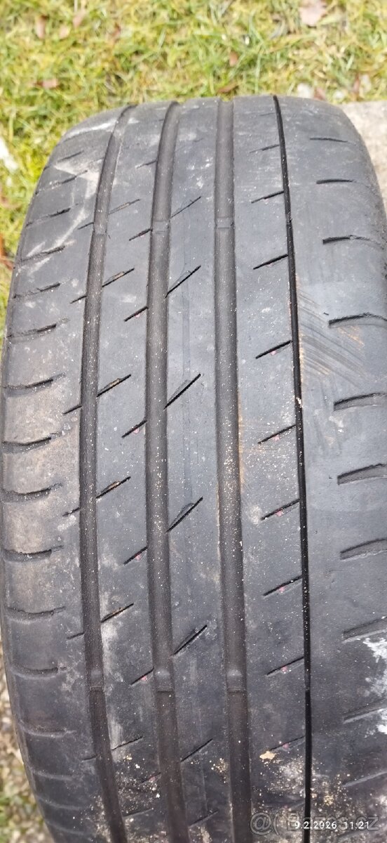 205/45/17 ContiSportContact 3 SSR - 2