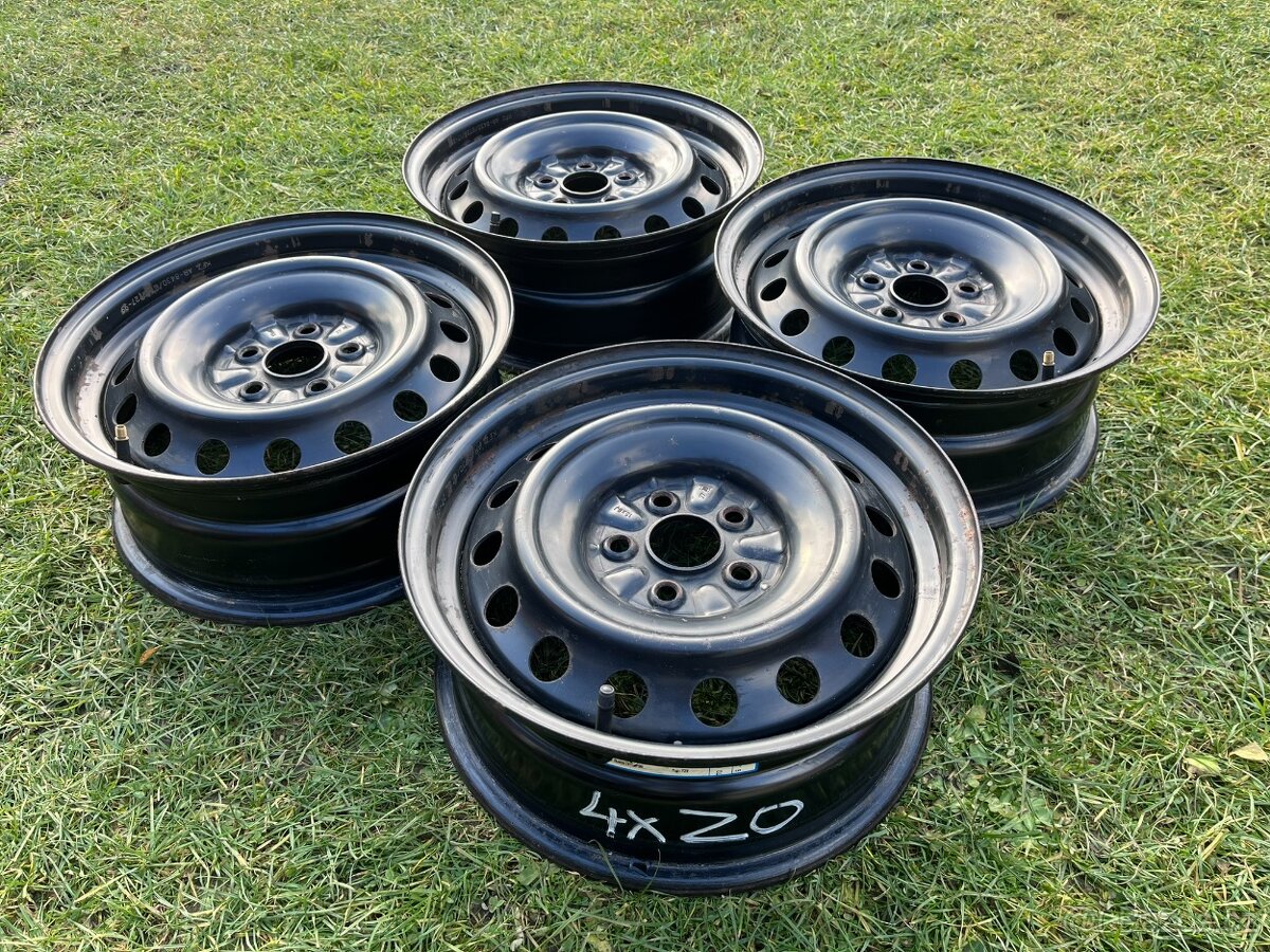 Plechové disky 6Jx15 ET39 - šrouby 5x100-středová díra 54,1 - 2