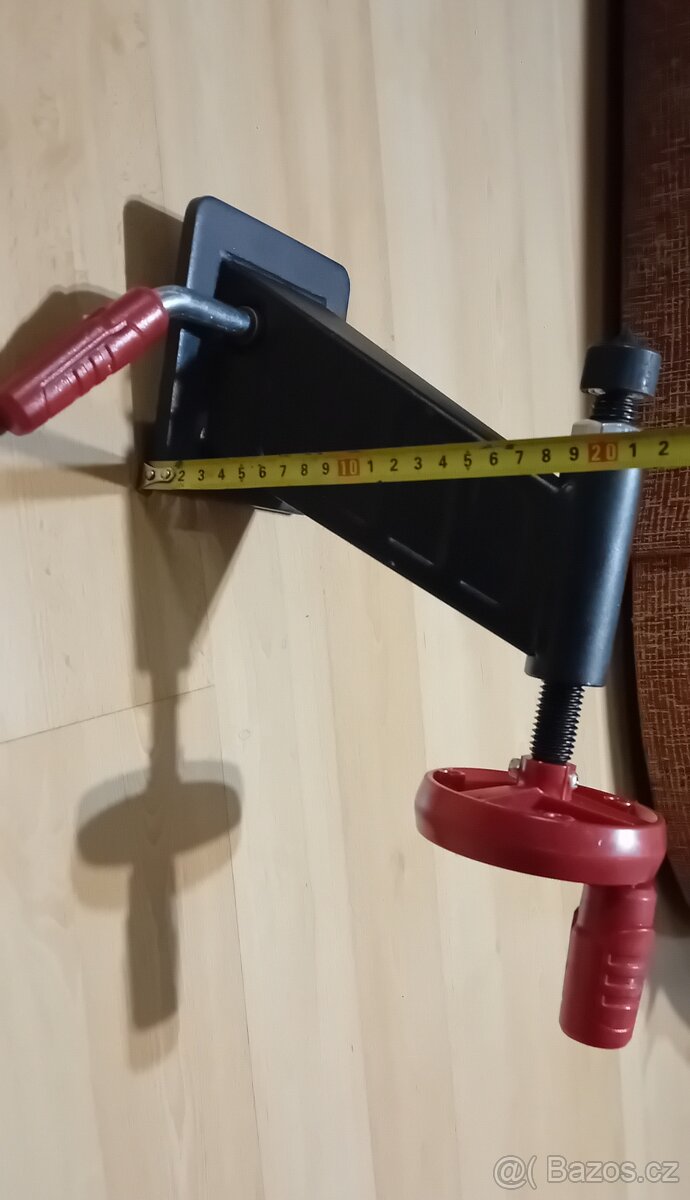 Prodám nové, nepoužité věci k soustruhu na dřevo - 2