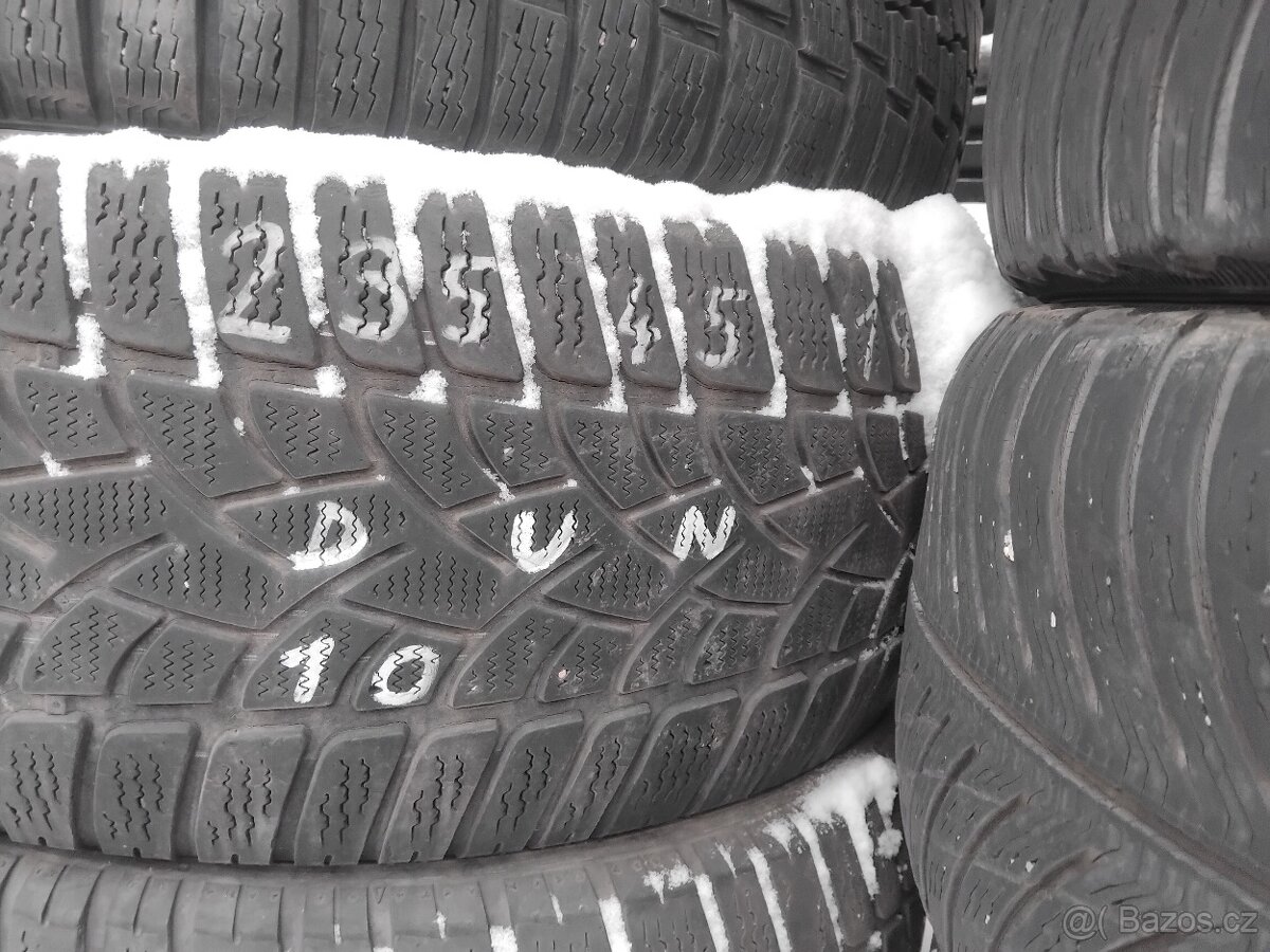 ZIMNÍ PNEU 235/45/19 a 295/30/19 , 2/4 ks. R19 - 2
