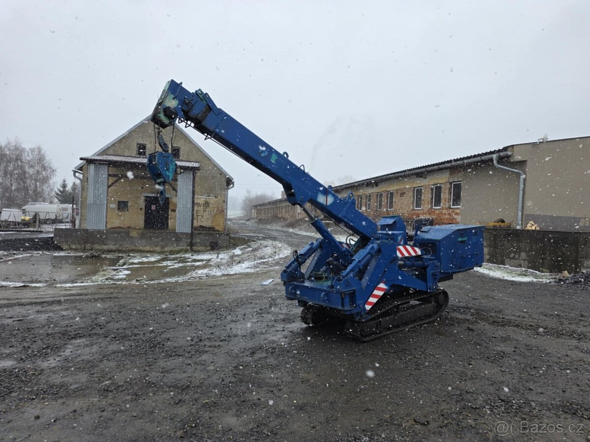 PÁSOVÝ MINIJEŘÁB TADANO TOA TC-304 - 2