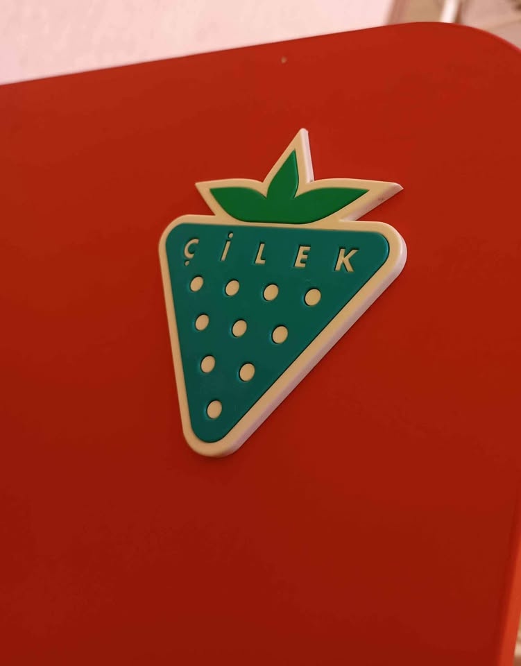 S DOVOZEM Pěkná kvalitní značková postel Čilek 90x190 - 2