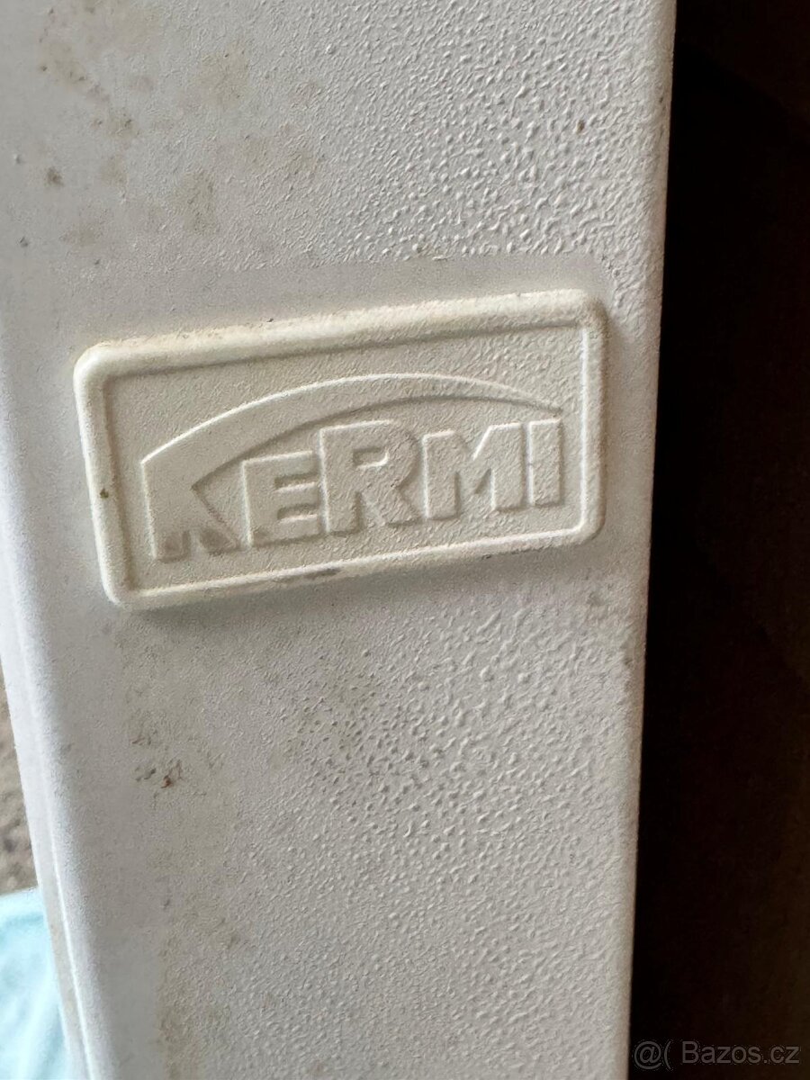 DESKOVÝ RADIÁTOR KERMI - 2