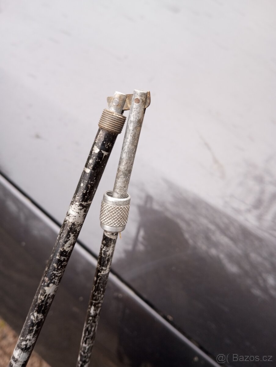 Starý rybářský prut - 2